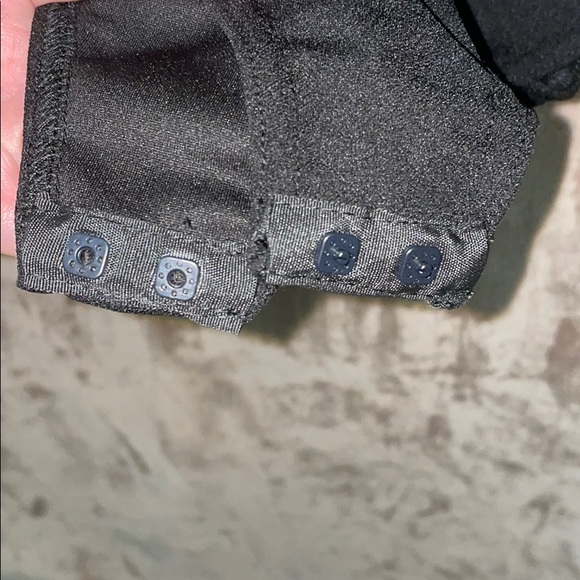 Boohoo Black Deep V-neck Bodysuit - Picture 6 of 6